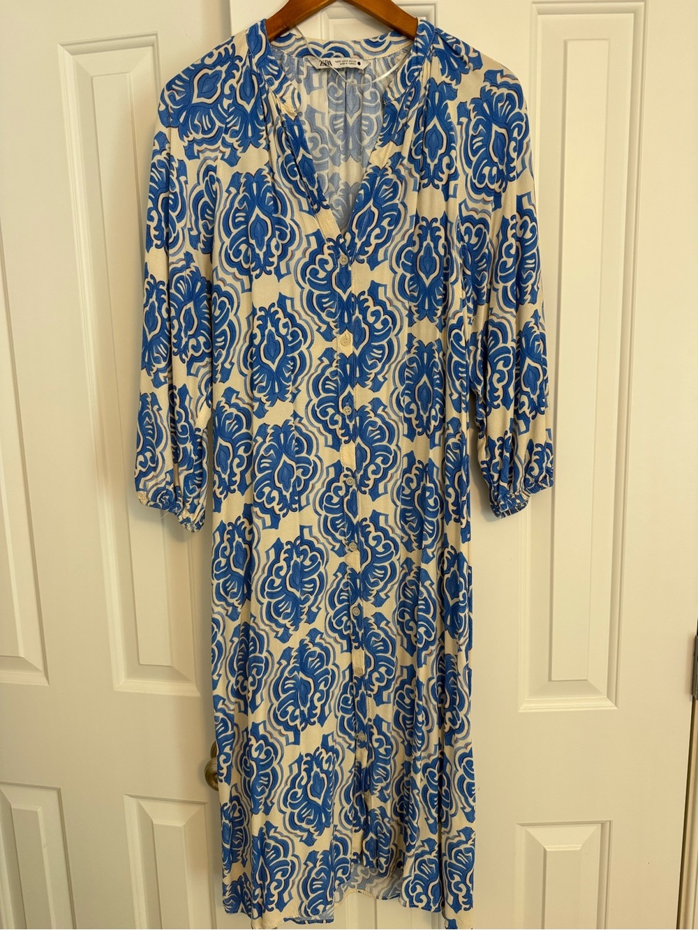 Zara Medallion Print Button Down Tunic Kaftan Midi Dress Size Small - Picture 2 of 9